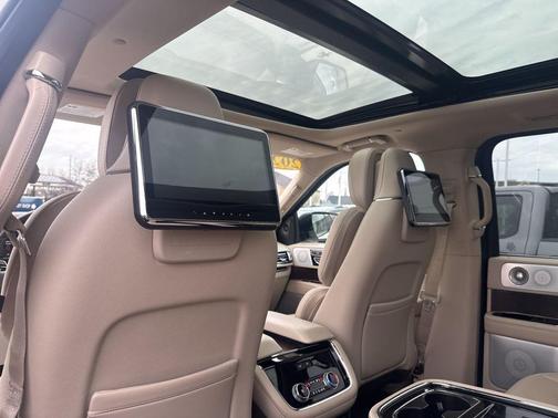 2020 Lincoln Navigator L Reserve