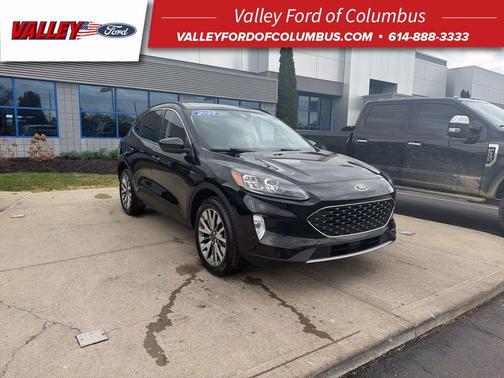 2022 Ford Escape Titanium