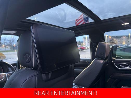 2023 GMC Yukon XL SLT