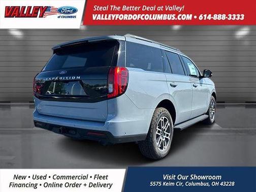 2025 Ford Expedition Active