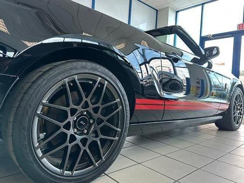 2014 Ford Shelby GT500 Base