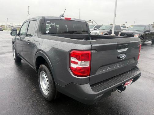 Carbonized Gray Metallic 2026 Ford Maverick XL