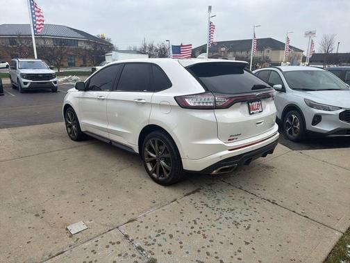 2016 Ford Edge Sport