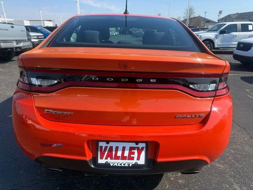 Vitamin C 2015 Dodge Dart SXT