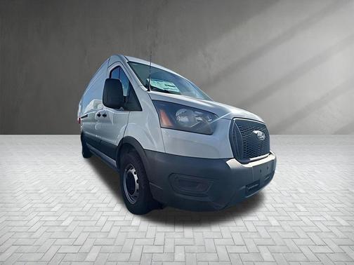 2026 Ford Transit-250 148 WB Medium Roof Cargo
