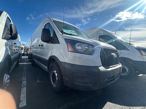 2026 Ford Transit-250 148 WB Medium Roof Cargo