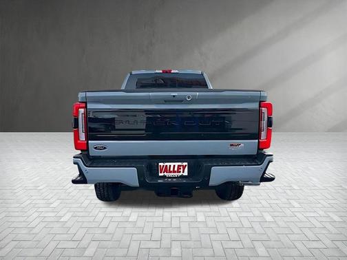 2026 Ford F-350 Platinum