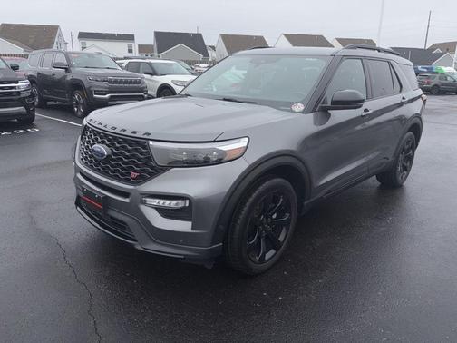 2021 Ford Explorer ST