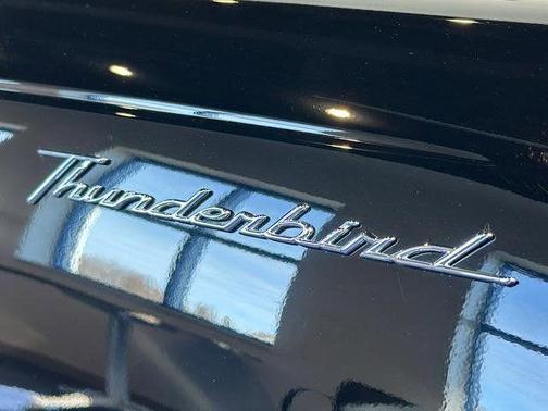 2005 Ford Thunderbird Deluxe