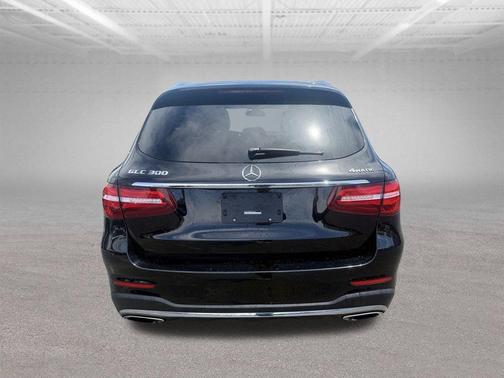 Black 2019 Mercedes-Benz GLC 300 Base 4MATIC
