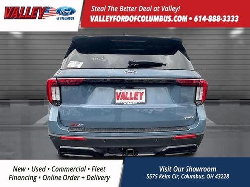 2025 Ford Explorer ST-Line