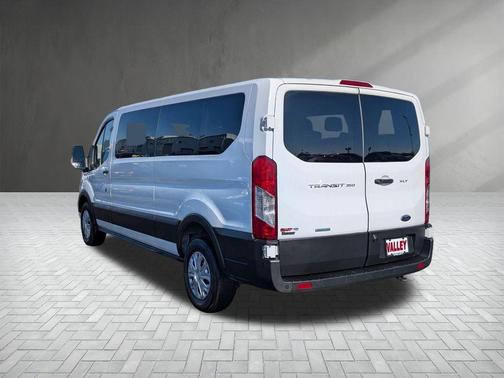 Oxford White 2022 Ford Transit-350 XLT