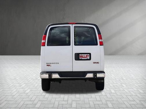 2023 GMC Savana 2500 Work Van