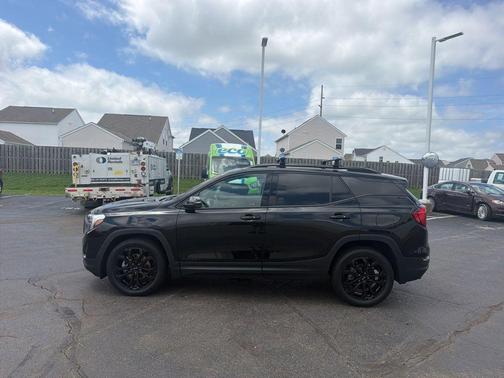 Ebony Twilight Metallic 2020 GMC Terrain SLT