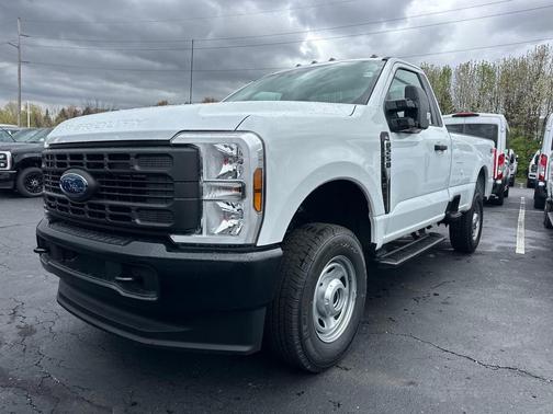 2025 Ford F-250 XL