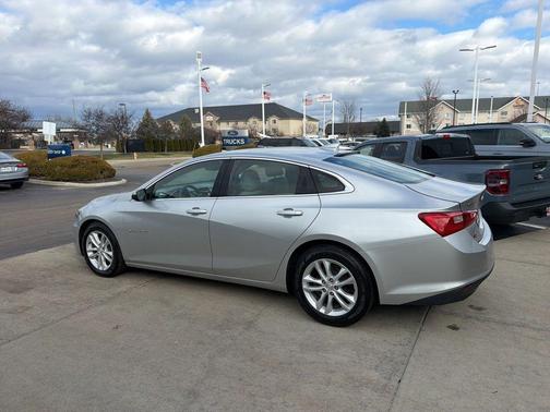 2017 Chevrolet Malibu 1LT