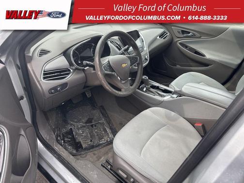 2017 Chevrolet Malibu 1LT