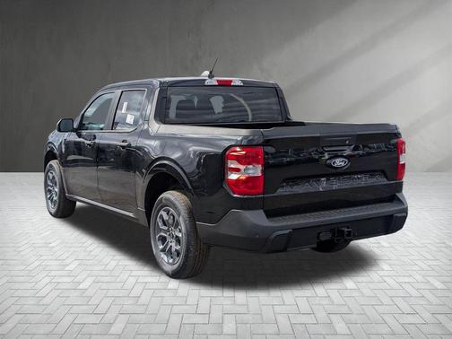 Shadow Black 2026 Ford Maverick XLT