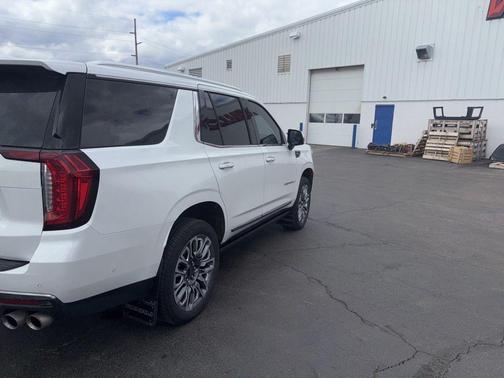 White Frost Tri-Coat 2024 GMC Yukon Denali Ultimate