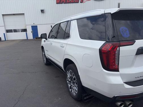 White Frost Tri-Coat 2024 GMC Yukon Denali Ultimate