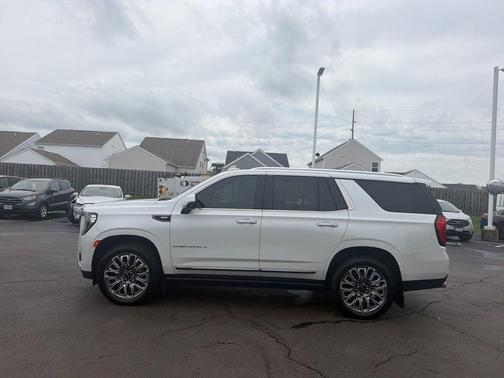 White Frost Tri-Coat 2024 GMC Yukon Denali Ultimate