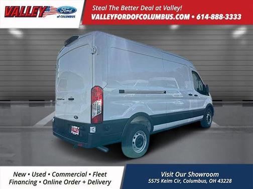 2026 Ford Transit-250 148 WB Medium Roof Cargo