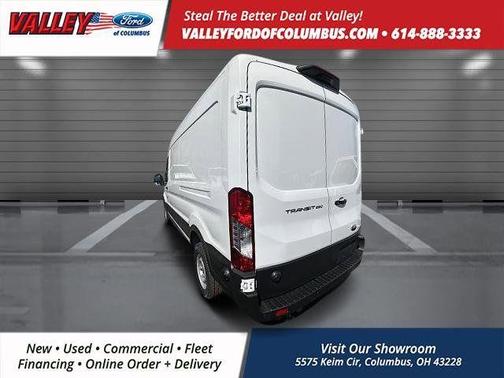 2025 Ford Transit-250 148 WB Medium Roof Cargo