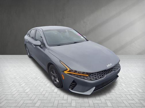 2022 Kia K5 LXS