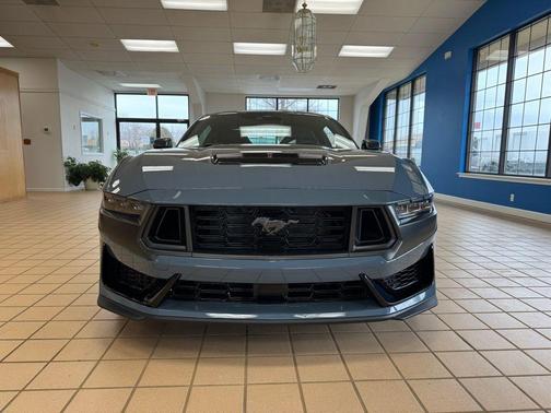 2024 Ford Mustang Dark Horse