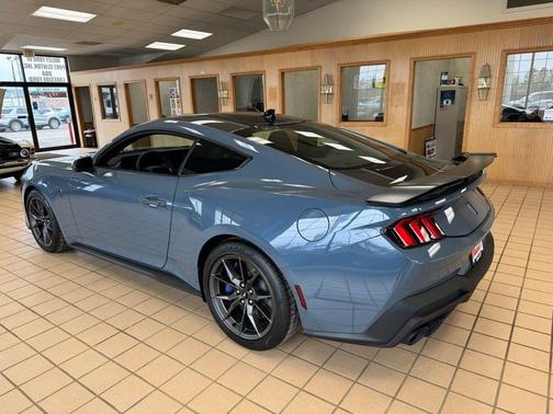 2024 Ford Mustang Dark Horse