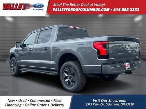 2025 Ford F-150 Lightning Flash