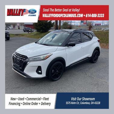 2022 Nissan Kicks SR