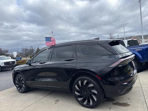 2024 Lincoln Nautilus Reserve