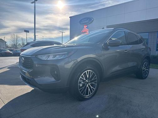 2025 Ford Escape PHEV