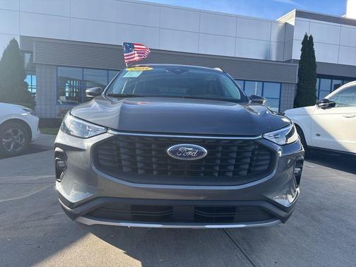 2025 Ford Escape PHEV