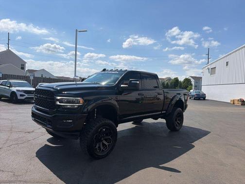 Diamond Black 2024 RAM 2500 Big Horn