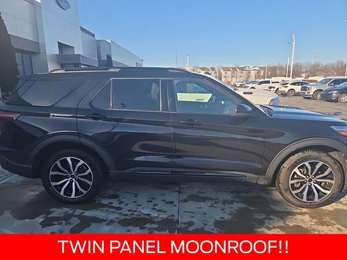 2020 Ford Explorer ST