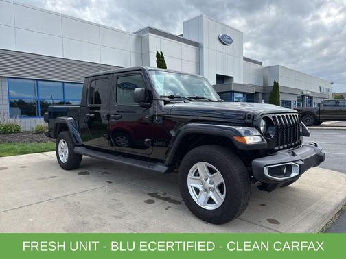 2021 Jeep Gladiator Sport