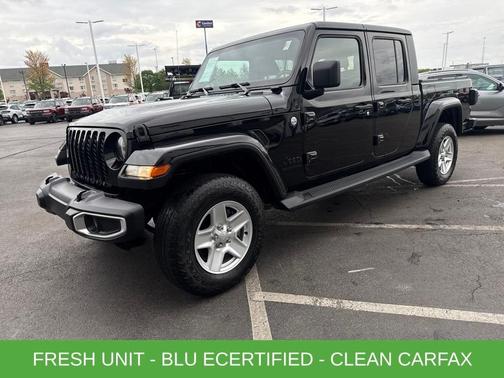 2021 Jeep Gladiator Sport