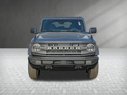 Gray Metallic 2026 Ford Bronco Big Bend