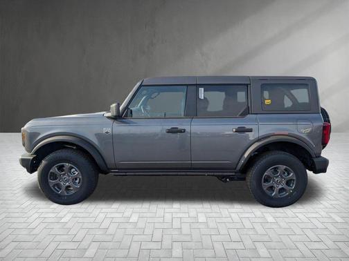 Gray Metallic 2026 Ford Bronco Big Bend