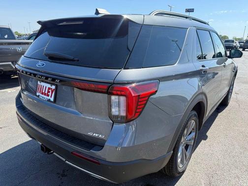 Gray Metallic 2026 Ford Explorer Active
