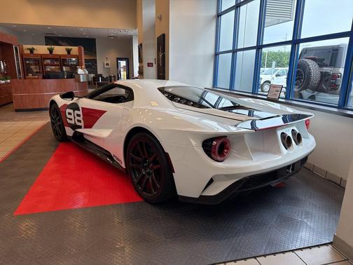 2021 Ford GT 