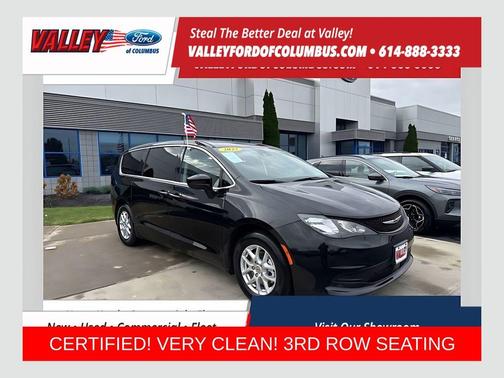 2023 Chrysler Voyager LX