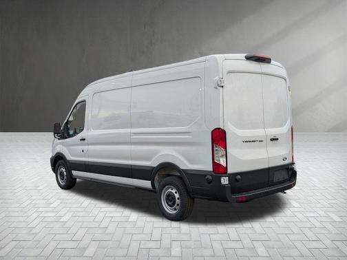 2026 Ford Transit-250 148 WB Medium Roof Cargo