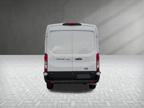2026 Ford Transit-250 148 WB Medium Roof Cargo