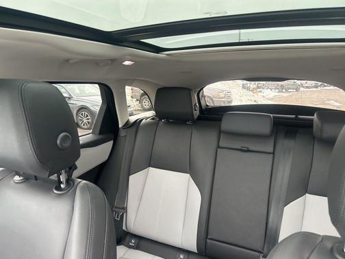 2025 Land Rover Range Rover Velar P250 S