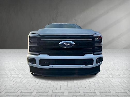2026 Ford F-250 Platinum