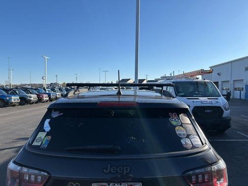 2017 Jeep Compass Trailhawk