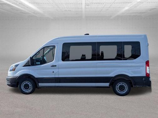Oxford White 2026 Ford Transit-350 XL